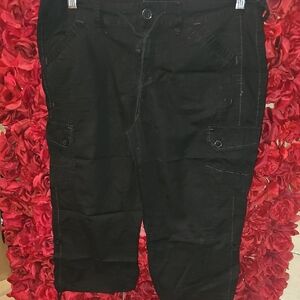 Supplies Women's Black Capri Cargo Pants With Adjustable Leg Length Size 12